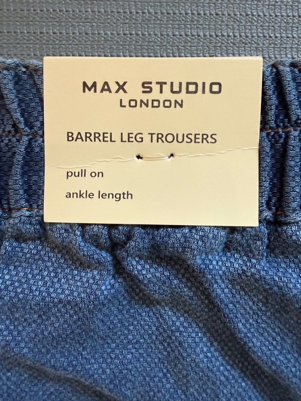 Max studio pique barrel leg pants - Picture 3 of 5